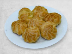 פחזניות